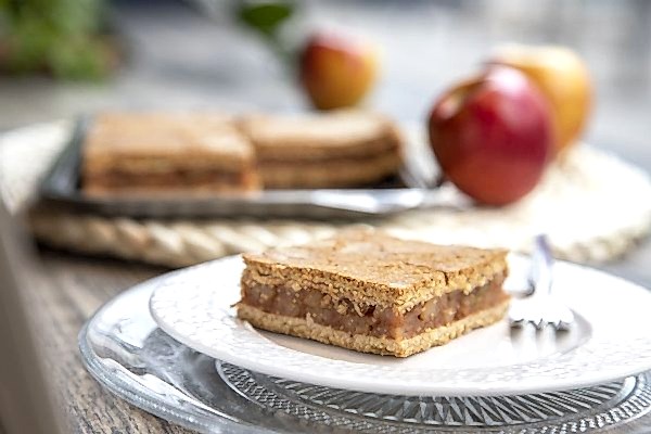 vegan gm cm almas pite napfenyes cukraszat